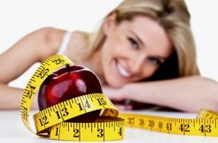 תפוח וסנטימטר לירידה במשקל